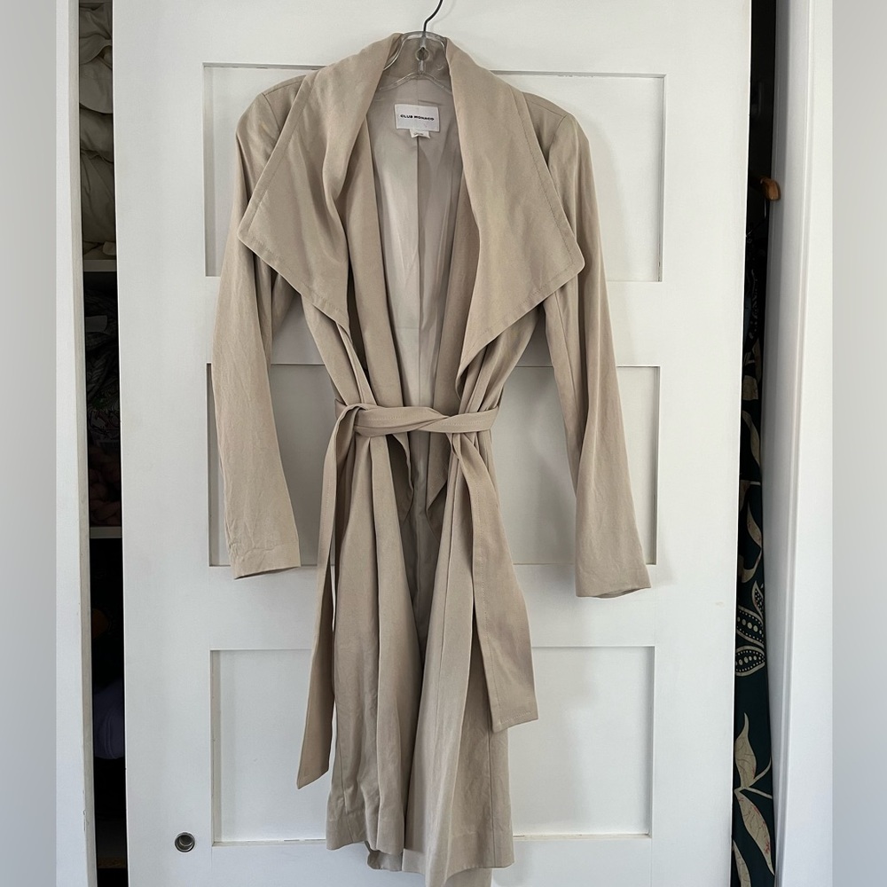 Club Monaco beige trench coat